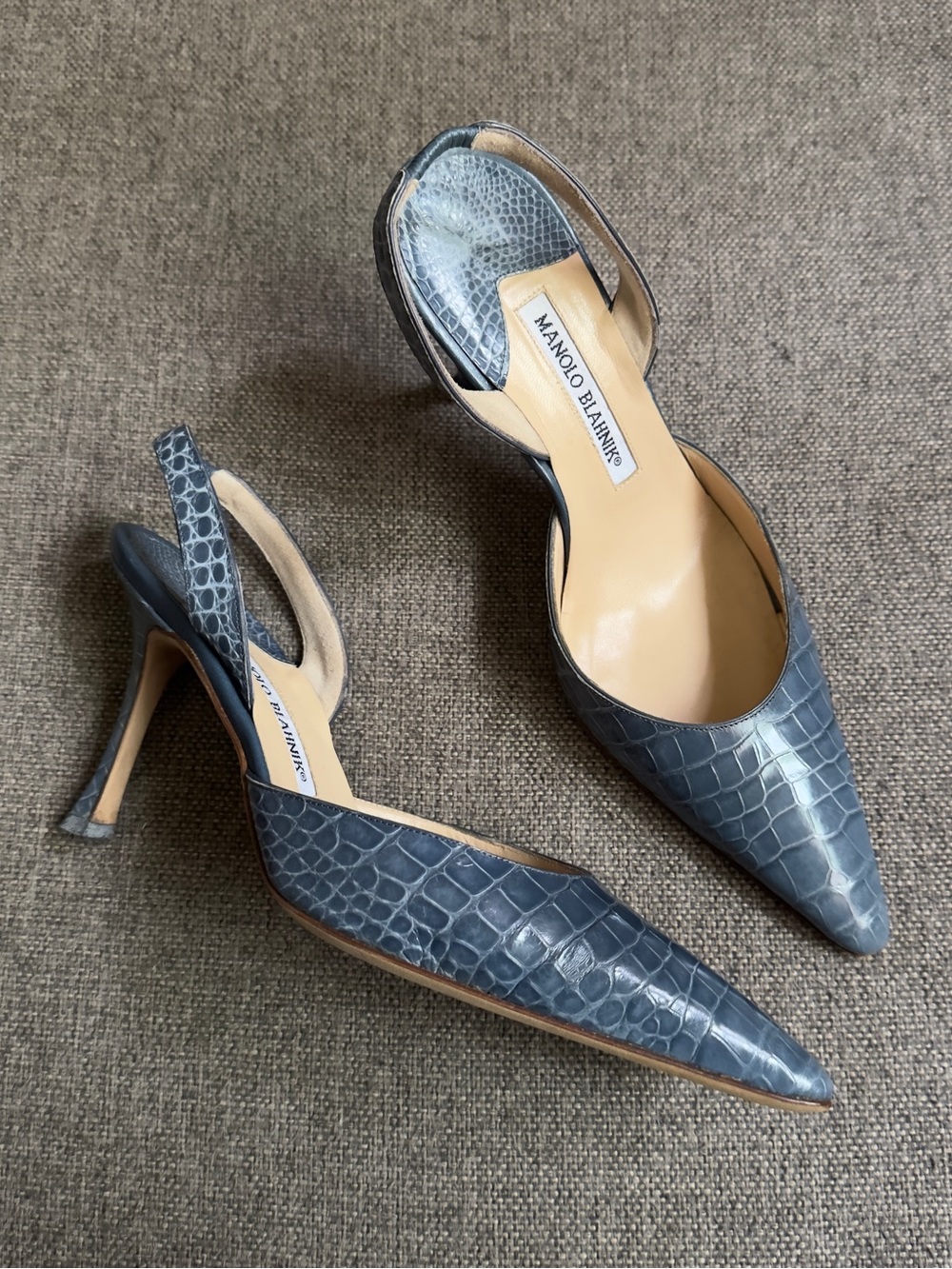 Vintage Manolo Blahnik blue jean crocodile embossed heels